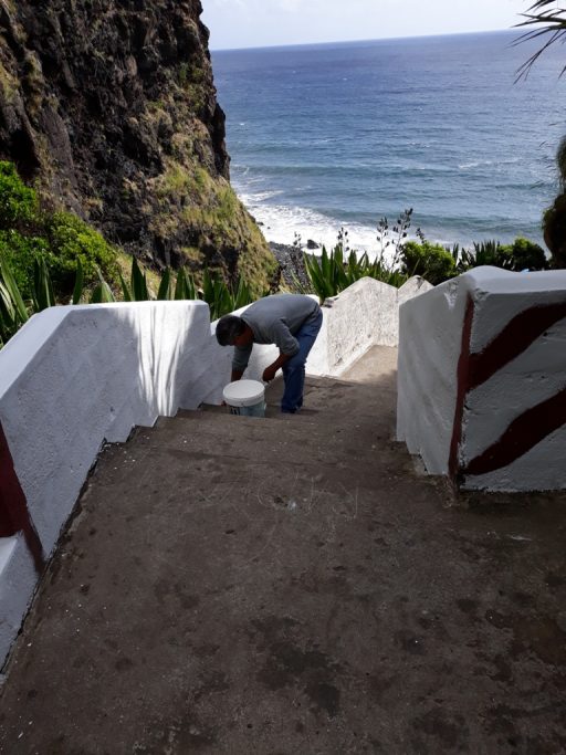 Limpeza e beneficiação da Praia do Lombo Gordo
