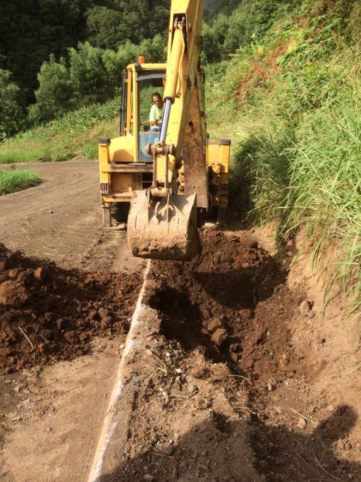 Reparação de aqueduto no Caminho da Fajã do Araújo - Pedreira