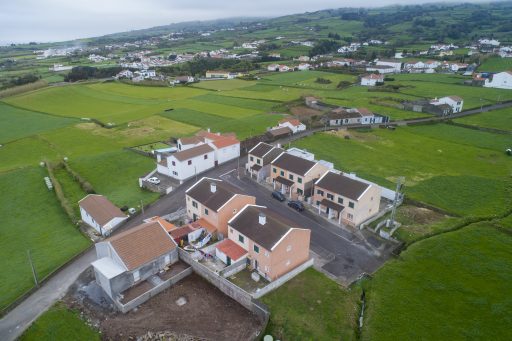 Beneficiação de Habitação Social - Bairro N. S. da Luz, Pedreira