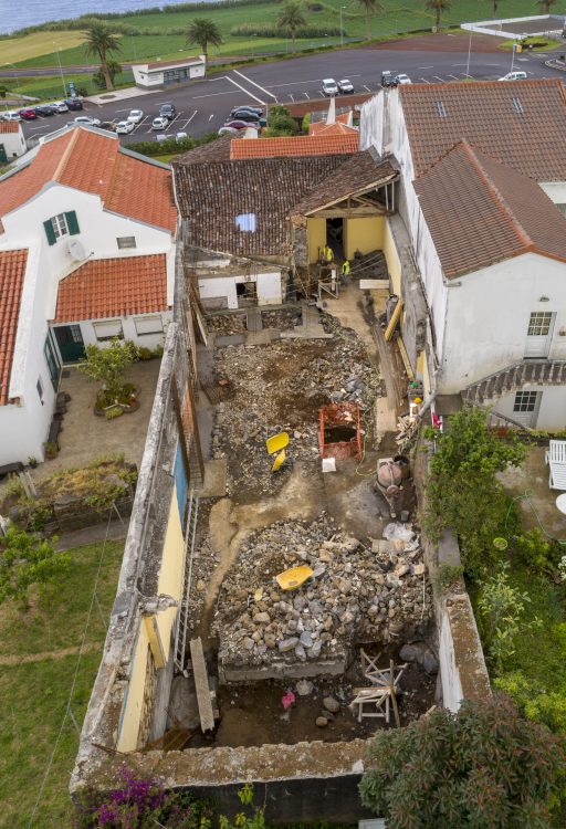 Adaptação do antigo edifício da CPCJN - Vila do Nordeste