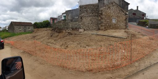Execução de parque de estacionamento na Rua de Santana - Rua do Valverde - Feteira Pequena (2)