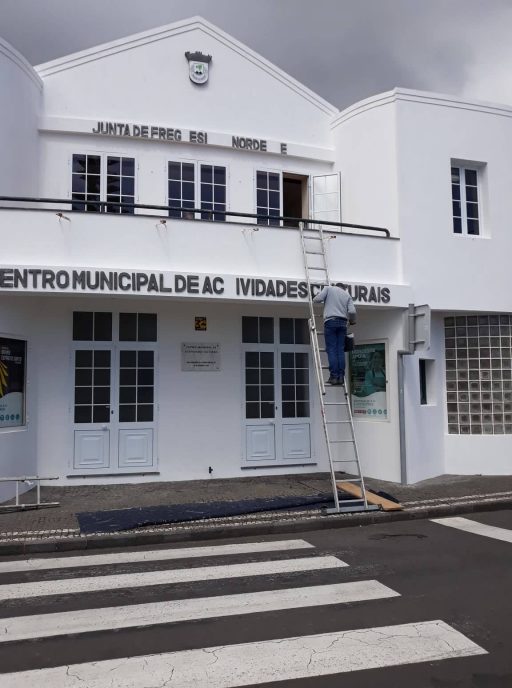 Limpeza e pintura do património - Centro Municipal de Actividades Culturais (2)