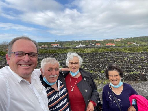 c9e34099-4035-46d0-84bd-57d2000f4ef3