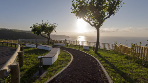 Conclusão do Miradouro da Borda da Ladeira - Santo António de Nordestinho