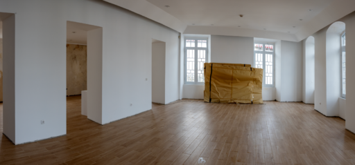 Continuação da beneficiação de pinturas da Sala de Exposições do Município – Vila do Nordeste
