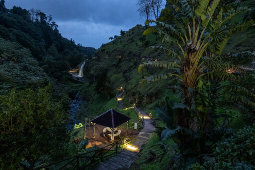 Reparação da iluminação do Parque da Ribeira dos Caldeirões – Achada