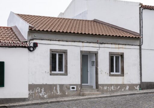 Beneficiação de moradia para habitação social na Rua da Travessa Nº12 – Nordeste