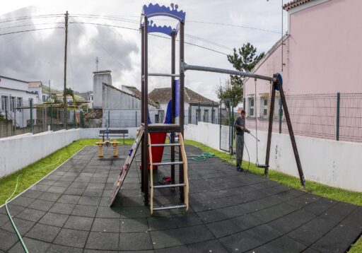 Beneficiação do Parque Infantil - Achada1