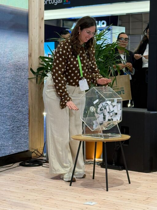 8b05542e-8234-4bad-ac08-96dd99967b1a