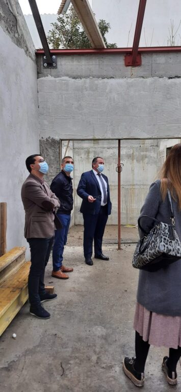 Adaptação e ampliação de edifício a capela funerária (9)