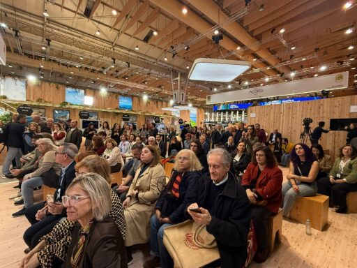 f283f774-608b-46fd-a20b-4490f0216993