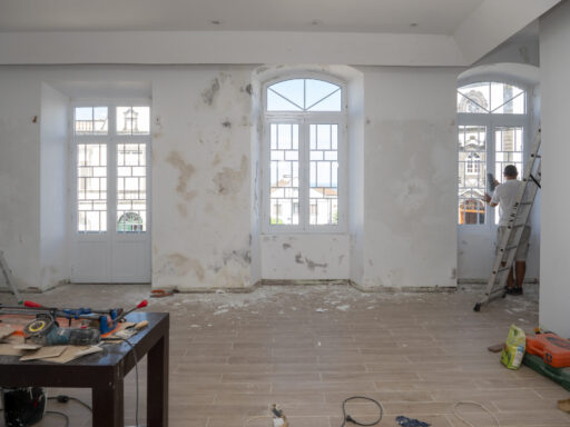 Melhoramento e beneficiação da Sala de Exposições do Município, Vila 1