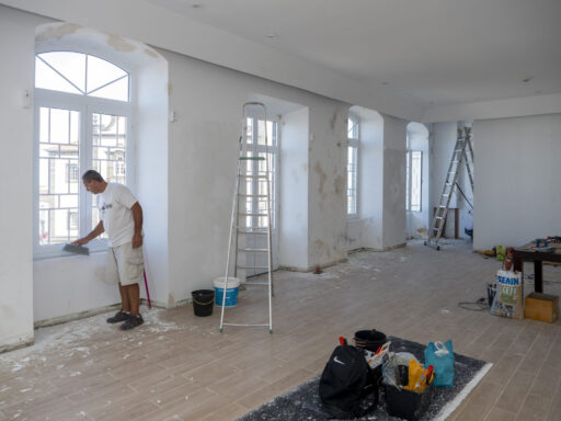 Melhoramento e beneficiação da Sala de Exposições do Município, Vila