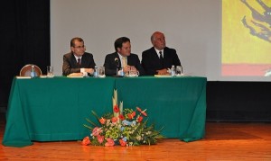 Ricardo Cabral apresenta livro no Nordeste em dia dos Avós