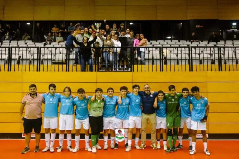 Juvenis do AFC ganham Taça de Honra de S. Miguel