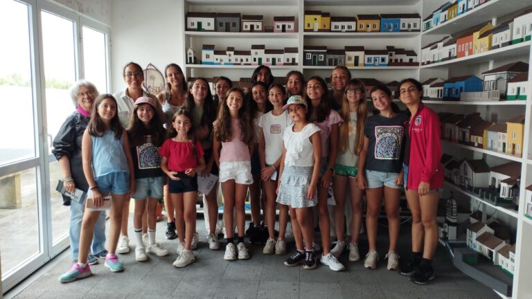 Equipa de patinagem do Clube de Futebol de Sassoeiros visita o Nordeste