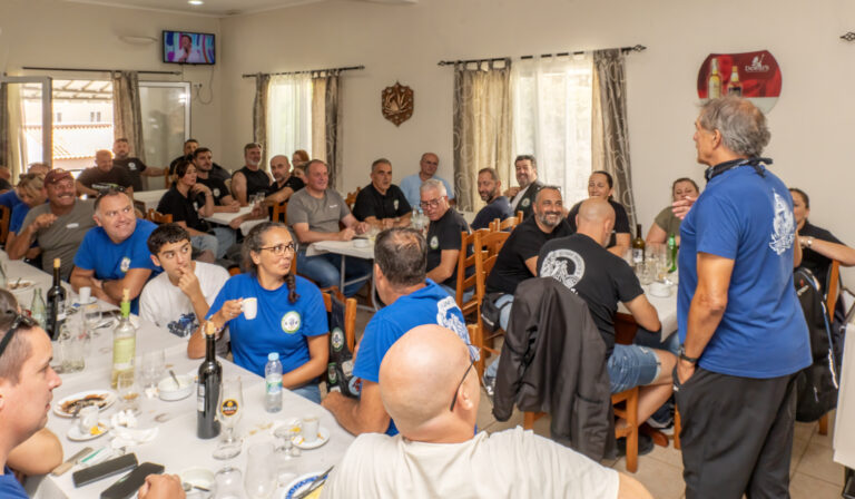 Total de 45 participantes e cerca de 30 motos no Passeio Motard