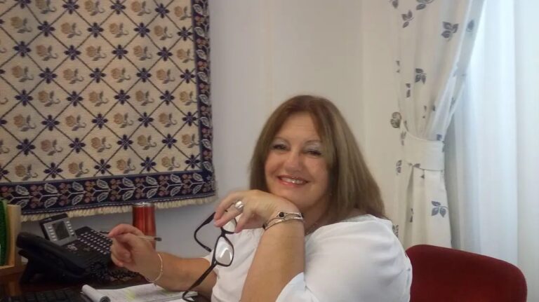 Pesar pelo falecimento da funcionária Maria de Fátima de Medeiros Pacheco Cabral de Melo