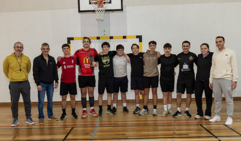 8º Torneio de Voleibol com mais de 70 participantes
